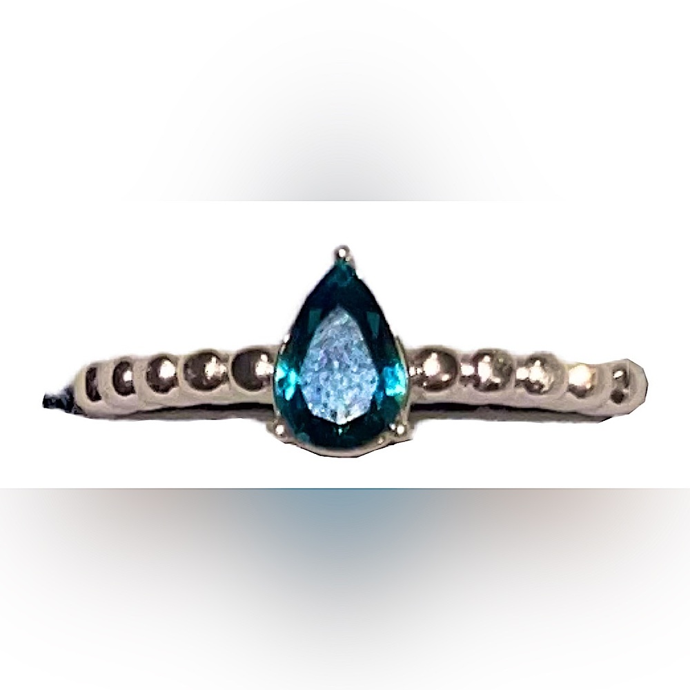 Blue sapphire ring, silver plated, worn a couple times, no scratches or scuffs.